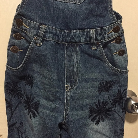 Overalls - Picture 3 of 6